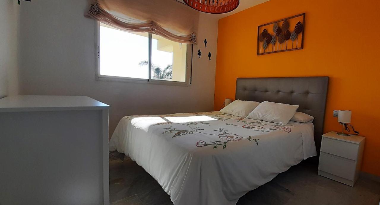 Fantastico Apartamento En La Carihuela Apartment Torremolinos Bagian luar foto