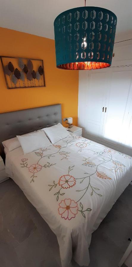 Fantastico Apartamento En La Carihuela Apartment Torremolinos Bagian luar foto